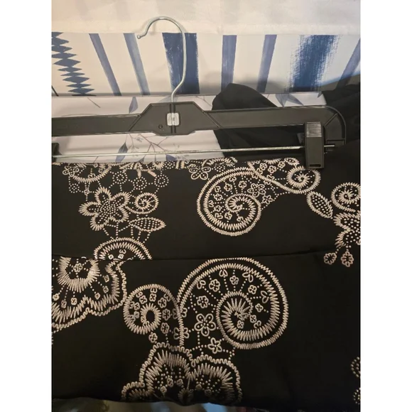 Women's Lularoe Elegant Black Gold Floral Pencil Skirt M - Picture 4 of 11